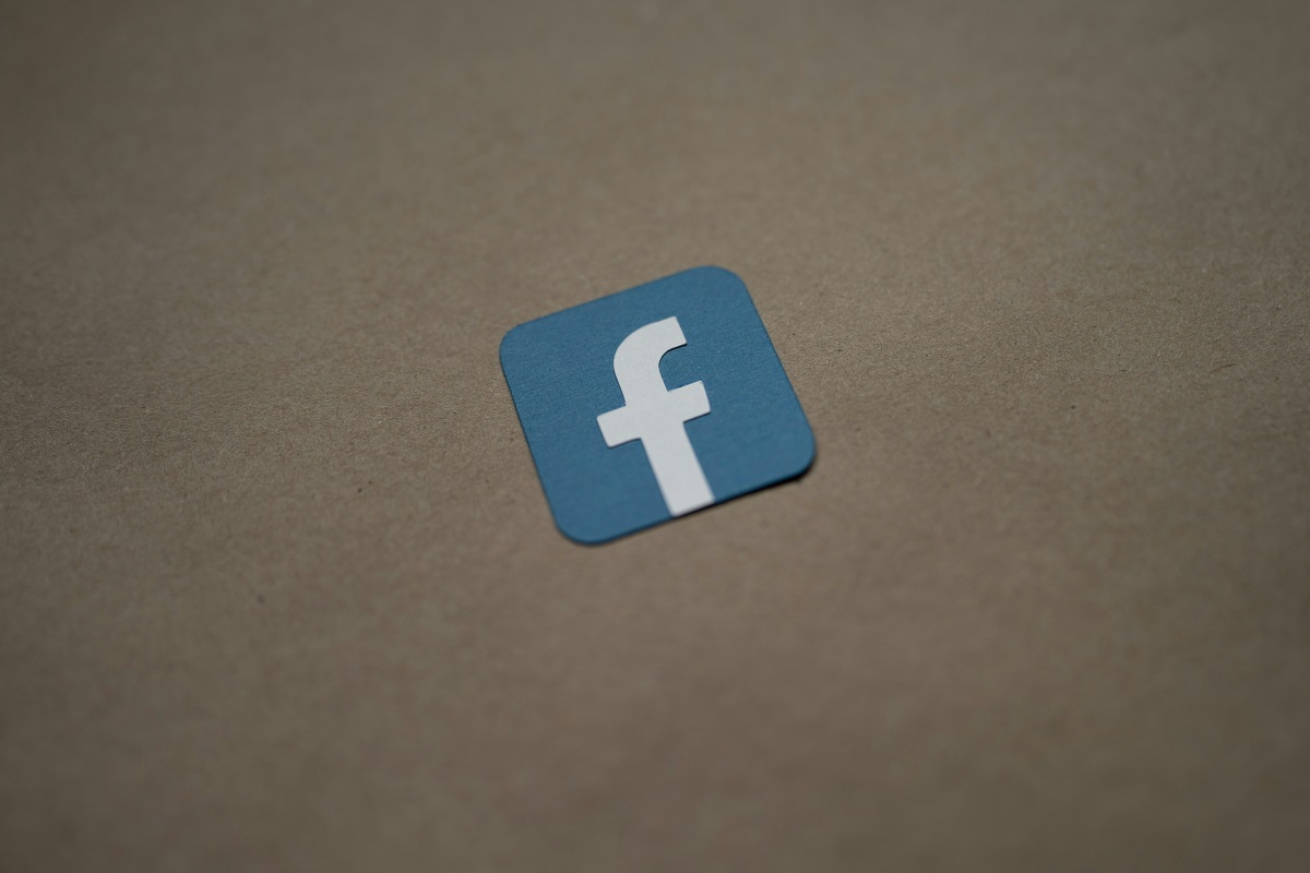 By 2022, Facebook had amassed more than 22 million daily active users across Oceania, and the Pacific Islands had become a hotbed of online misinformation (Kelly Sikkema/Unsplash)