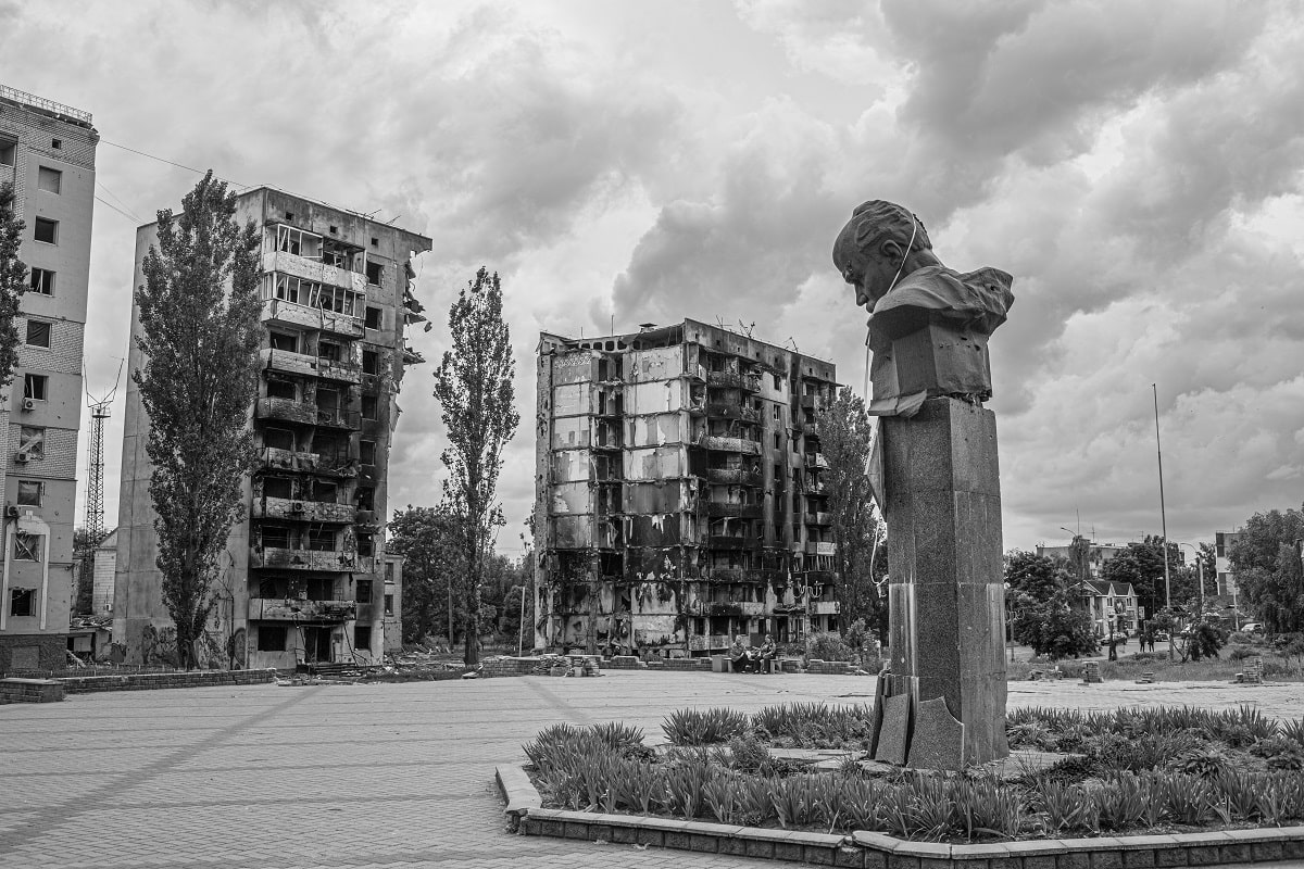 Image: Mikael Colville-Andersen/Flickr  Mikael Colville-Andersen Follow Borodyanka, Ukraine - Bikes4Ukraine Bombed homes in Borodyanka, Ukraine. Bikes4Ukraine - I visited Ukraine with my non-profit organisation to see for myself the destruction and to see how bicycles are needed in Ukrainian cities. There is a massive need. That's why we're crowdfunding to send bikes to people who need them. Donate here: bikes4ukraine.org