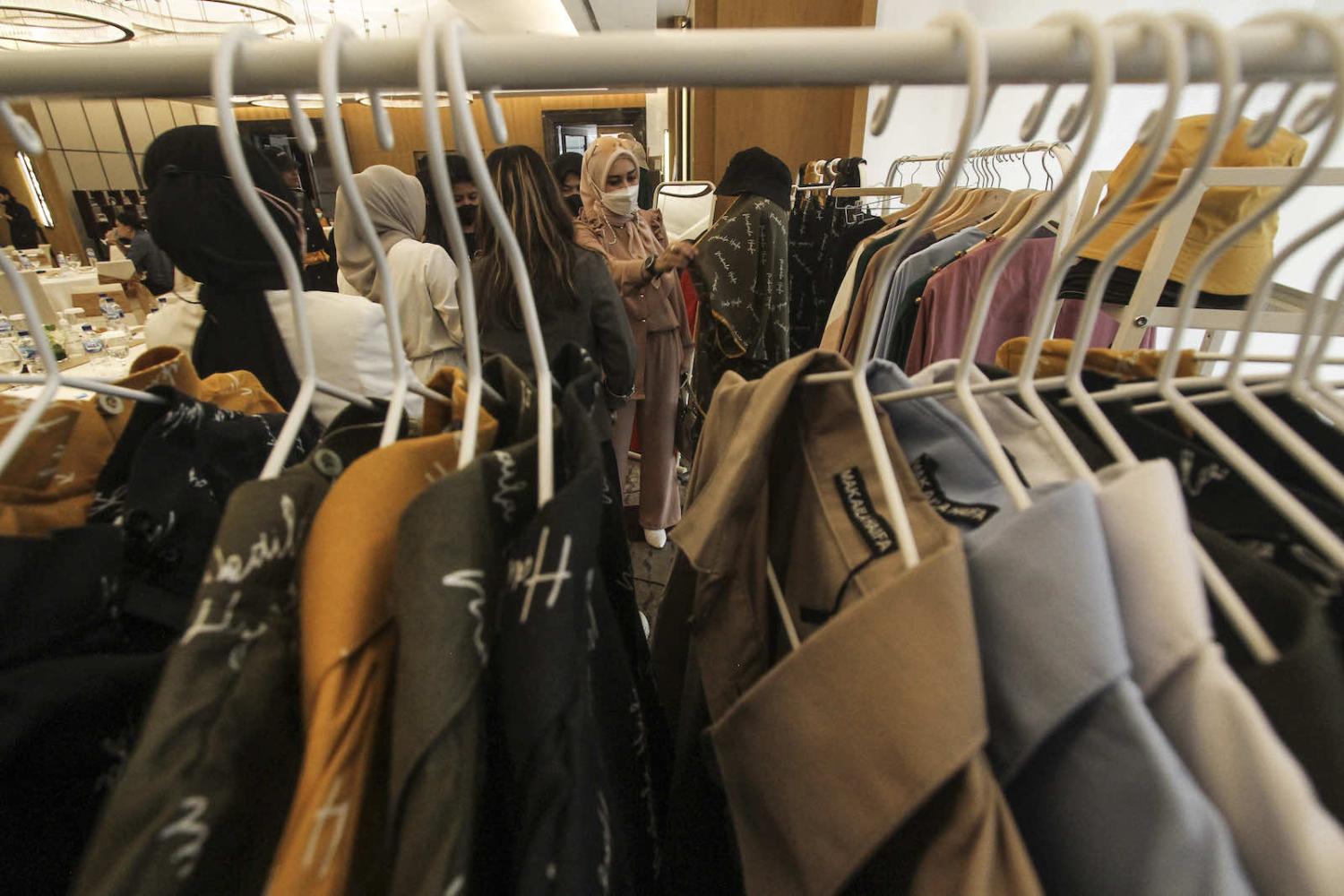 Fashion brand Makaila Haifa featured in an exhibition by refugees in commemoration of World Refugee Day in Jakarta on 20 June (Eko Siswono Toyudho/Anadolu Agency via Getty Images)