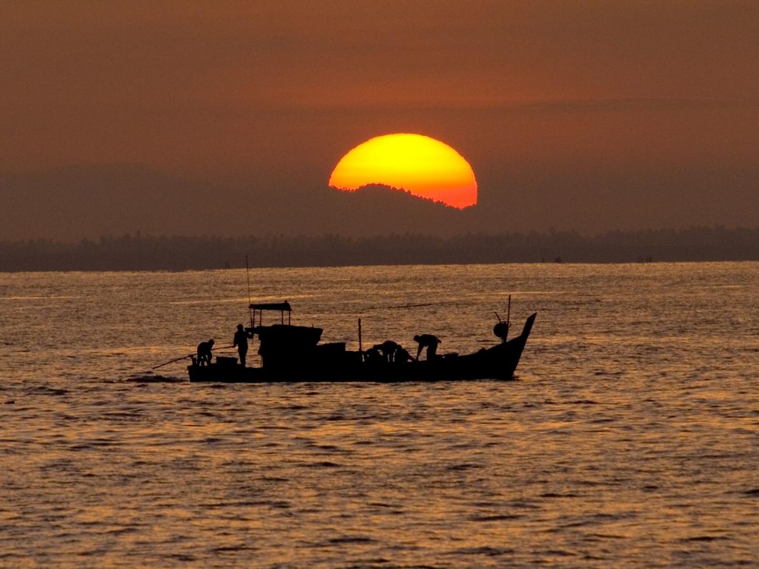 Small-scale fishing operators rank among the poorest communities in Indonesia (Jamie Oliver/WorldFish)