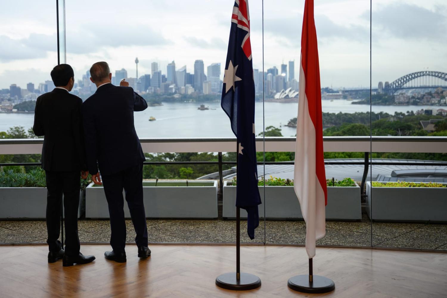 Governments also set the tone, and there has been no shortage of warmth between leaders and senior ministers (Dan Himbrechts via Getty Images)