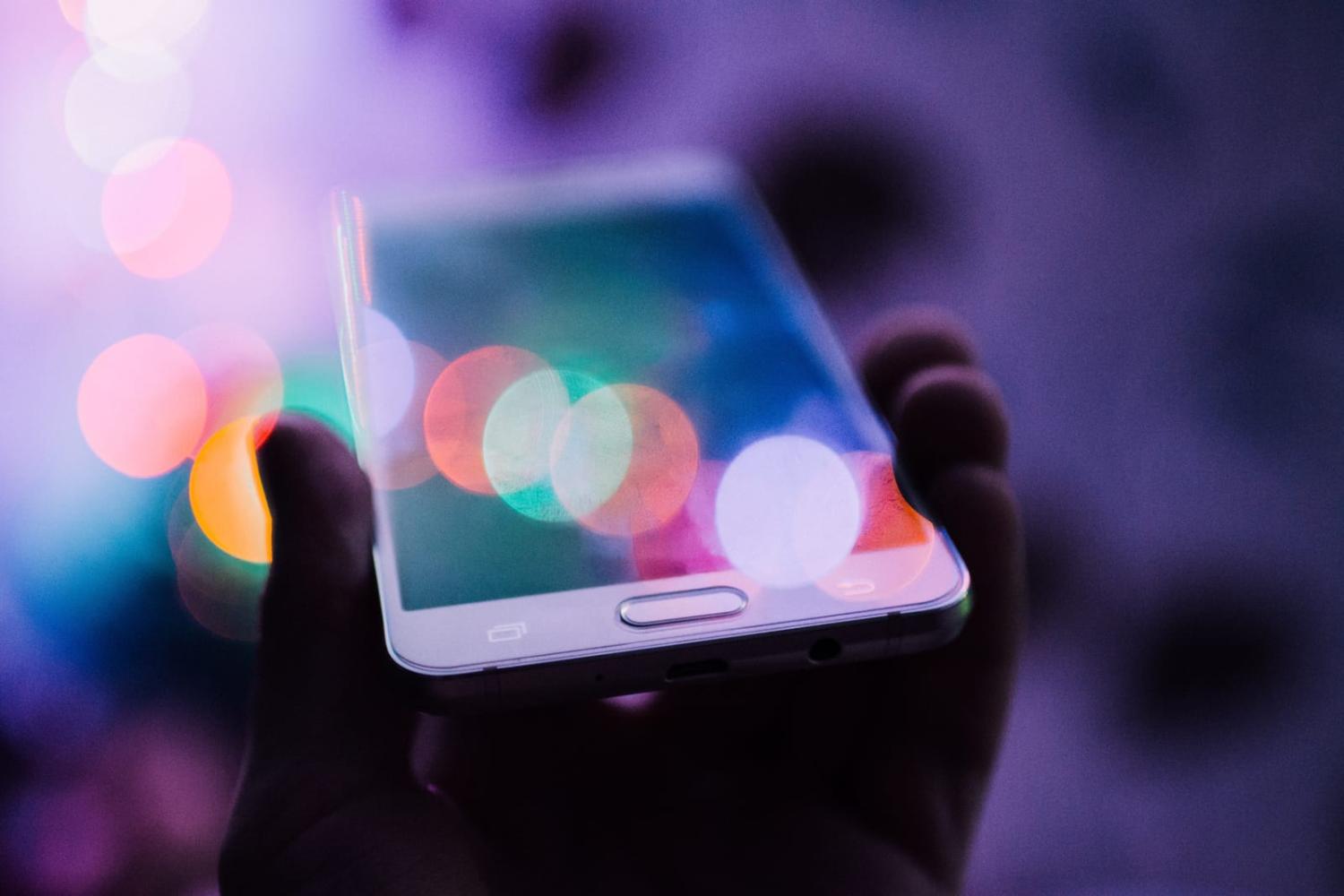 Anecdotal evidence suggests many communities in the Pacific are grappling with high rates of online bullying and abuse, sexual harassment, and cyberstalking (Rodion Kutsaiev/Unsplash)
