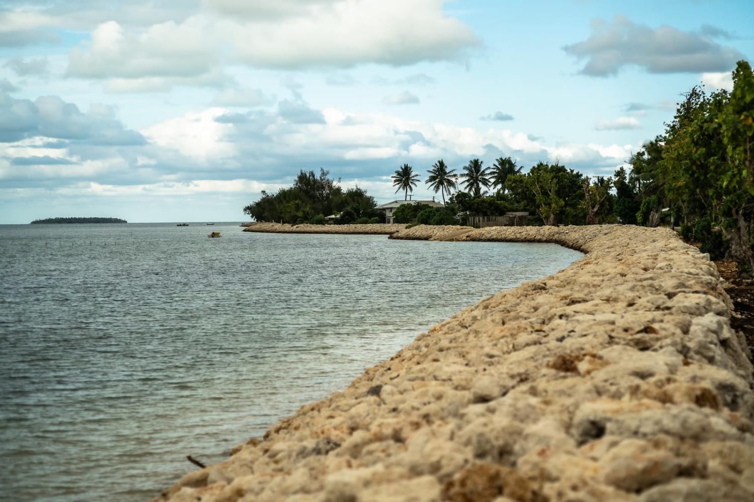 The Hahake coastal protection project in Tonga consists of hard and soft infrastructure to protect the coastline and manage erosion in selected sites on the 8 kilometres of the Hahake (Eastern Tongatapu) coastline (Asian Development Bank/Flickr)