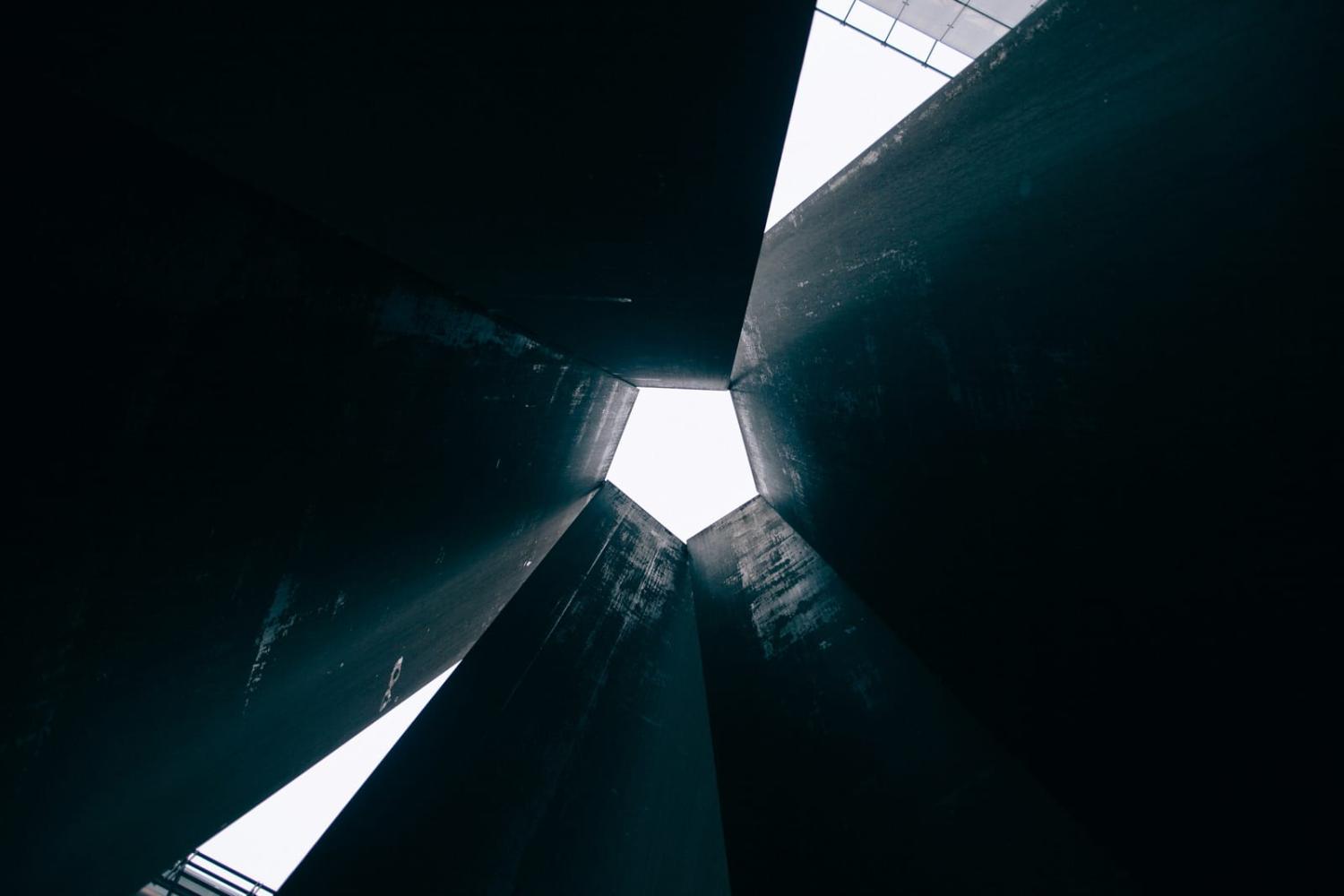 Failing to get with the program or being seen to be unserious can be antithetical to the whole raison d'être of being a Washington – or Canberra – insider in the first place (Clem Onojeghuo/Unsplash)