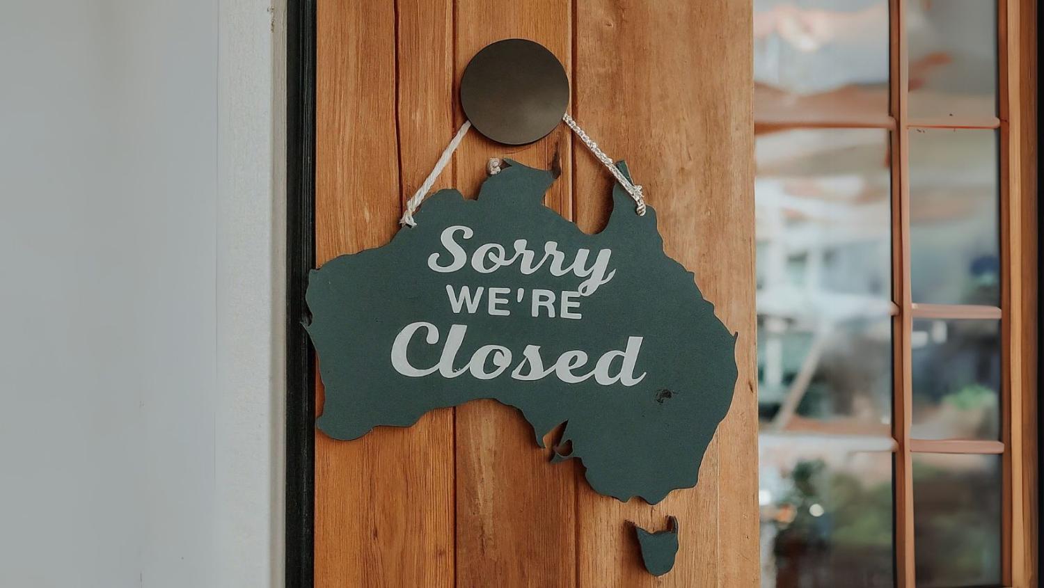 Please call again? (Imagen/Canva)