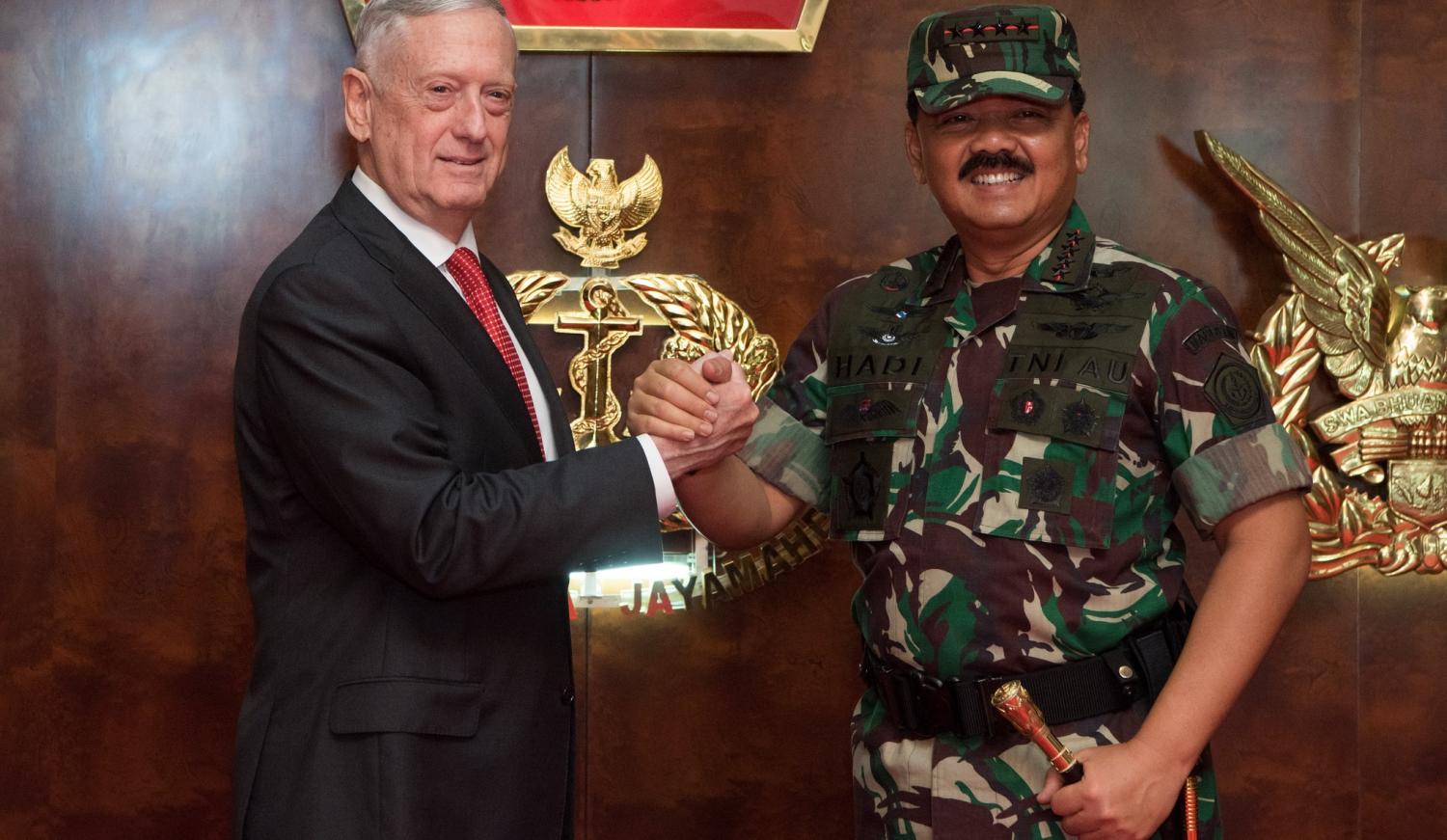 US Defense Secretary Jim Mattis with Indonesia's Chief of Defence Marshal Hadi Tjahjanto in Jakarta on 24 January (Photo: James N. Mattis/Flickr)