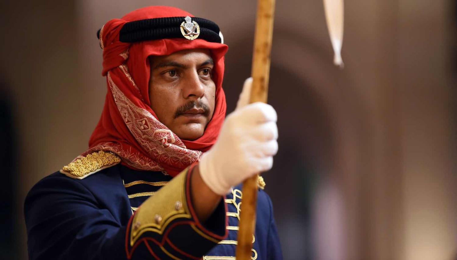 Bahraini ceremonial guards during the visit of US Secretary of Defense James Mattis (Photo: James N. Mattis/Flickr)