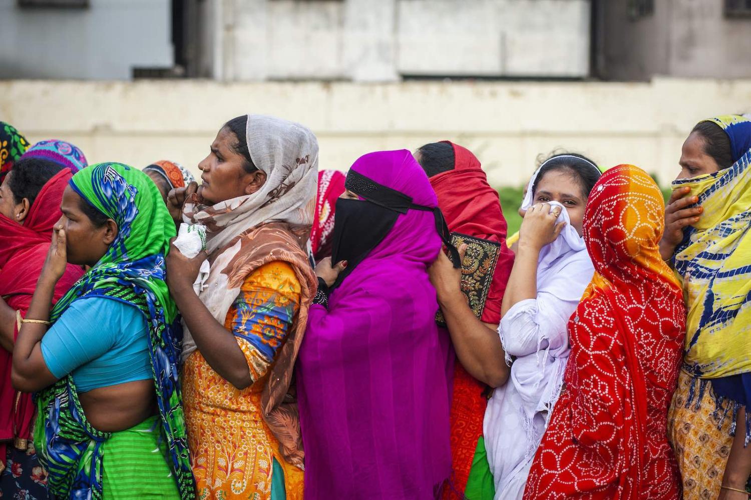Dhaka, Bangladesh during relief distribution in May (UN Women Asia and the Pacific/Flickr)