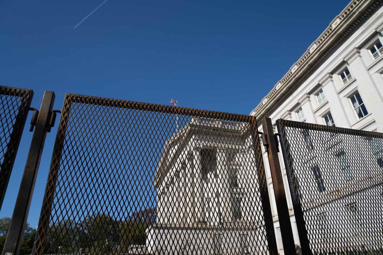 Election Day security fence around the White House, 3 November 2020 (Victoria Pickering/Flickr)