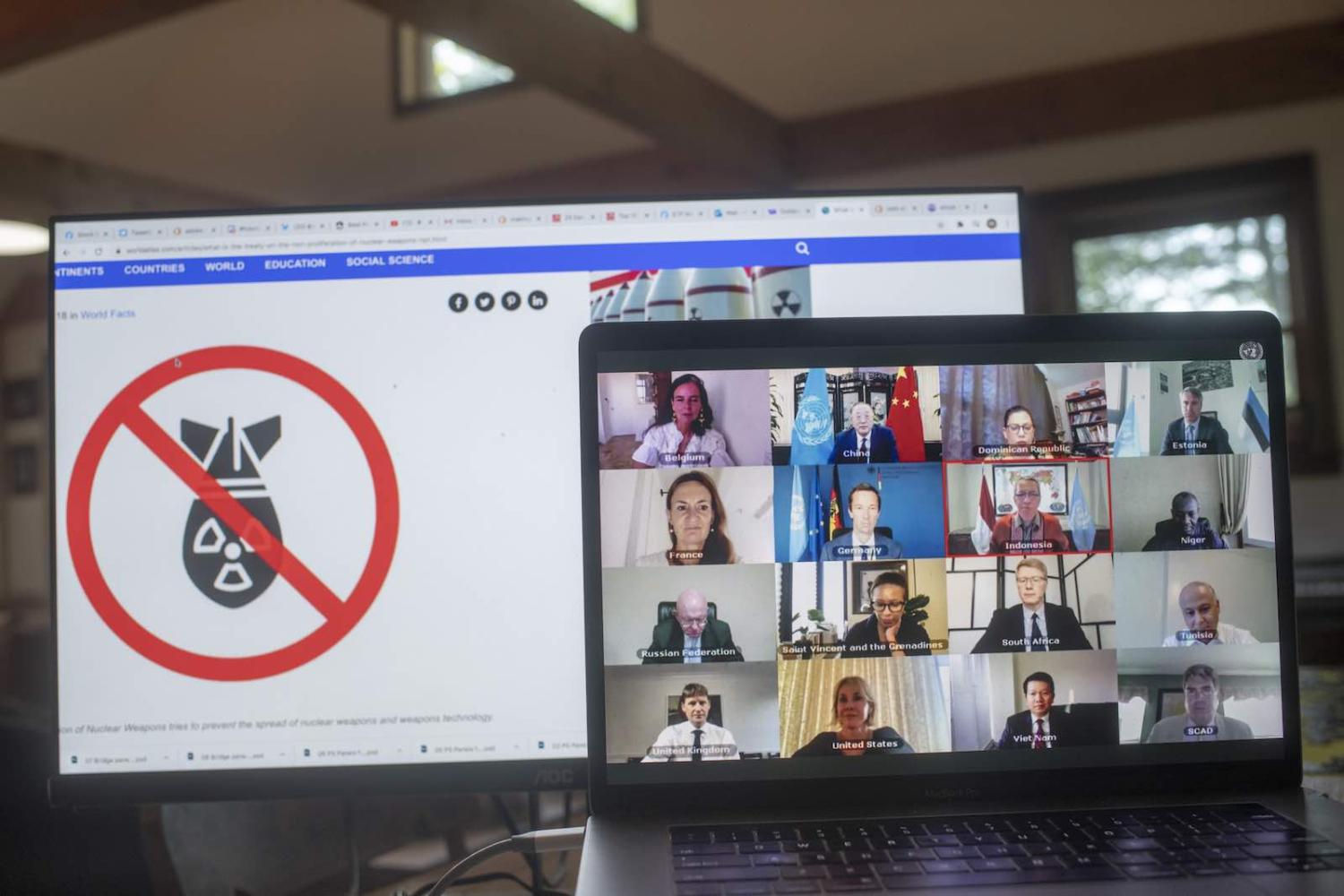 A UN Security Council videoconference to vote on a draft resolution on arms embargo on Iran (Mark Garten/UN Photo)