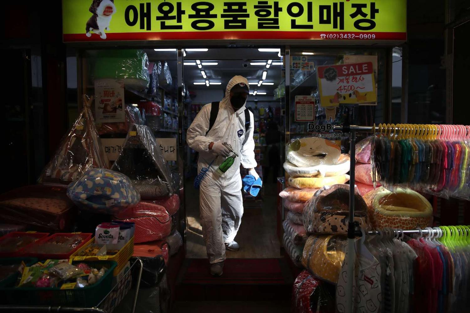 Disinfection against the coronavirus in a Seoul market (Chung Sung-Jun/Getty Images)