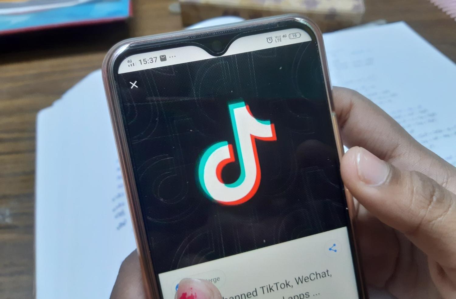 TikTok is one of 59 Chinese apps banned by India on 29 June 2020 (Debajyoti Chakraborty/NurPhoto via Getty Images)