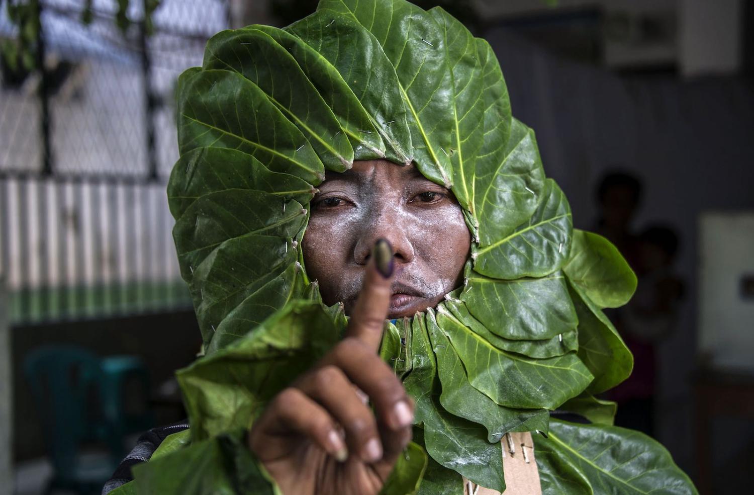 It takes elaborate preparations to get the voters involved (Photo: Juni Kriswanto via Getty)