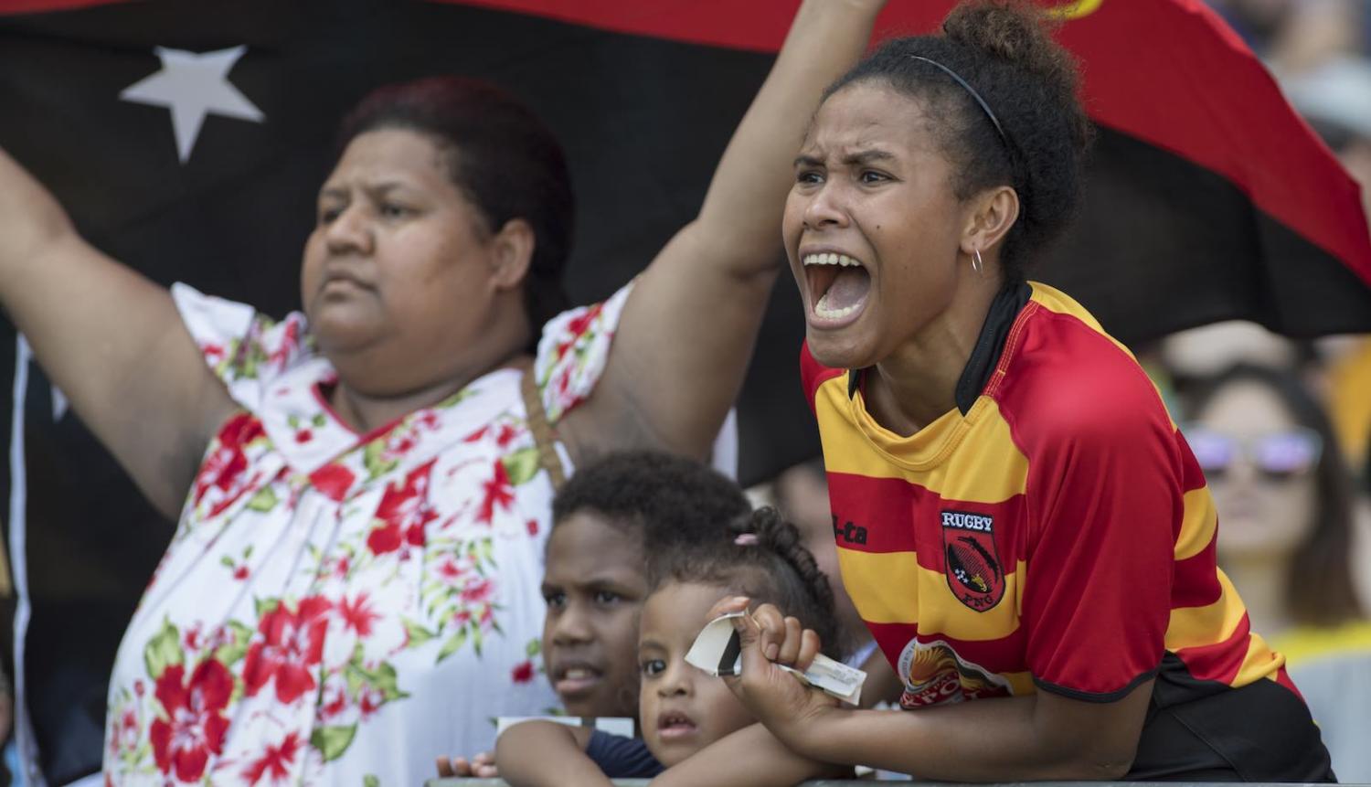 Fans from Papua New Guinea cheer their team at Allianz Stadium in Sydney, February 2017 (Photo: James D. Morgan via Getty)