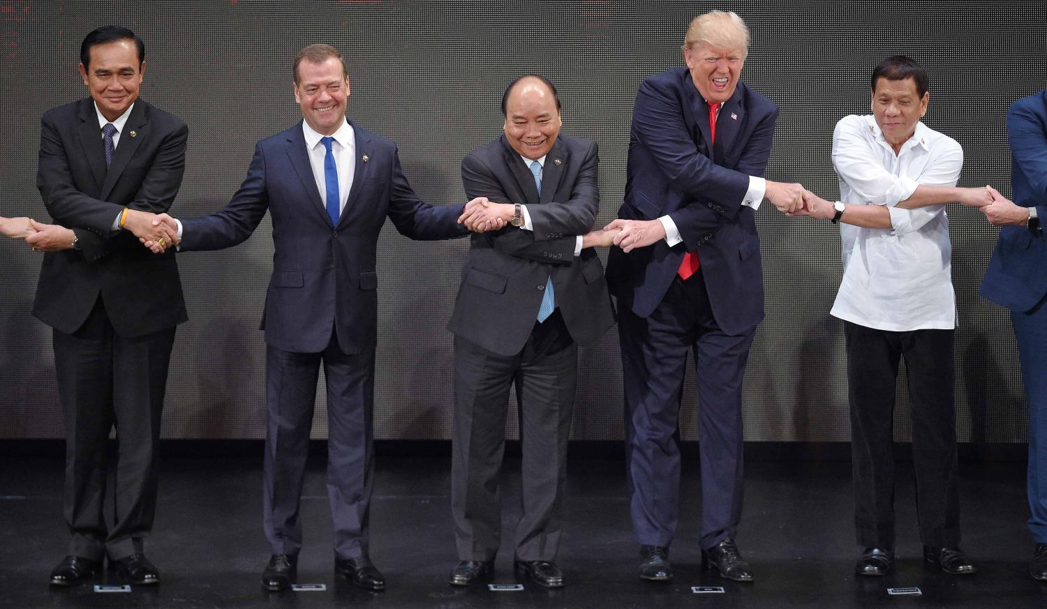 Leaders at the ASEAN summit in Manila, Philippines. (Photo: Alexander Miridonov/Getty)