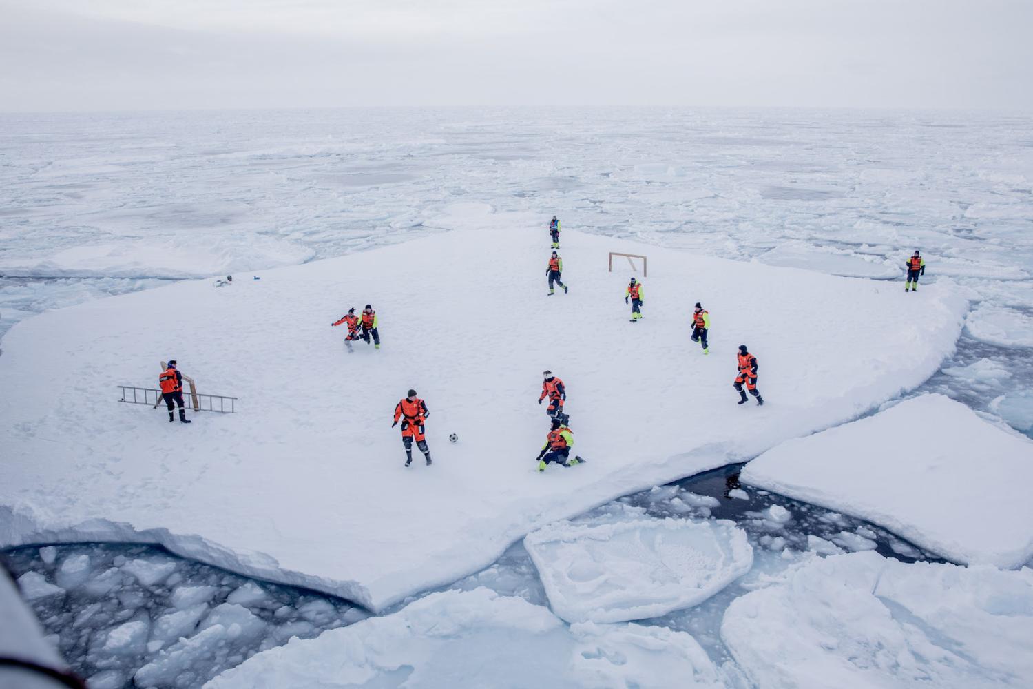 Soccer on ice: Not the US national sport... yet. (Photo: Marius Vagenes Villanger via Getty)