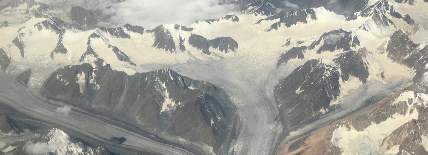 Glacier in Indian Himalaya covered in soot (Photo: Ruth Gamble)