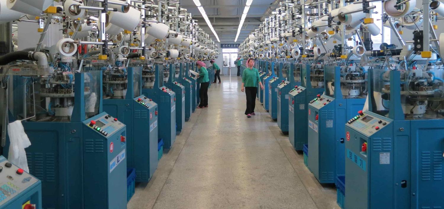 A sock factory in Pyongyang (Photo: Tobias Nordhausen/Flickr)