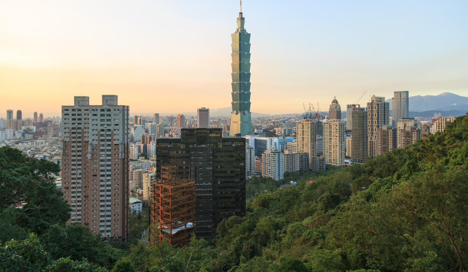 Taipei (Photo by CEphoto, Uwe Aranas Creative Commons licence)