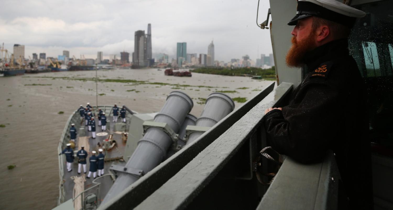 HMAS Anzac approaches Ho Chi Minh City on the Saigon River, 2016. (Defence Imagery)