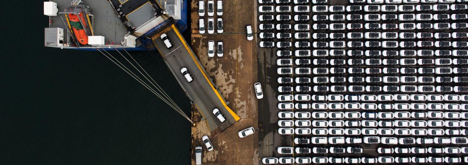Hyundai Motor vehicles are driven into a cargo ship at a port in Ulsan, South Korea. (Photo: SeongJoon Cho/Getty Images)