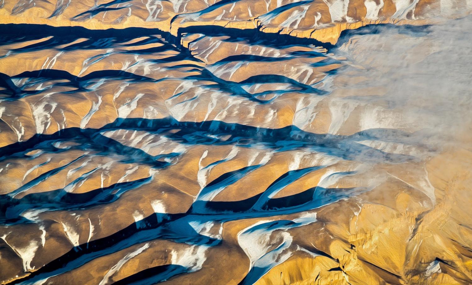 Mountain range in Afghanistan. (Photo: Pierpaolo Lanfrancotti/ unsplash)