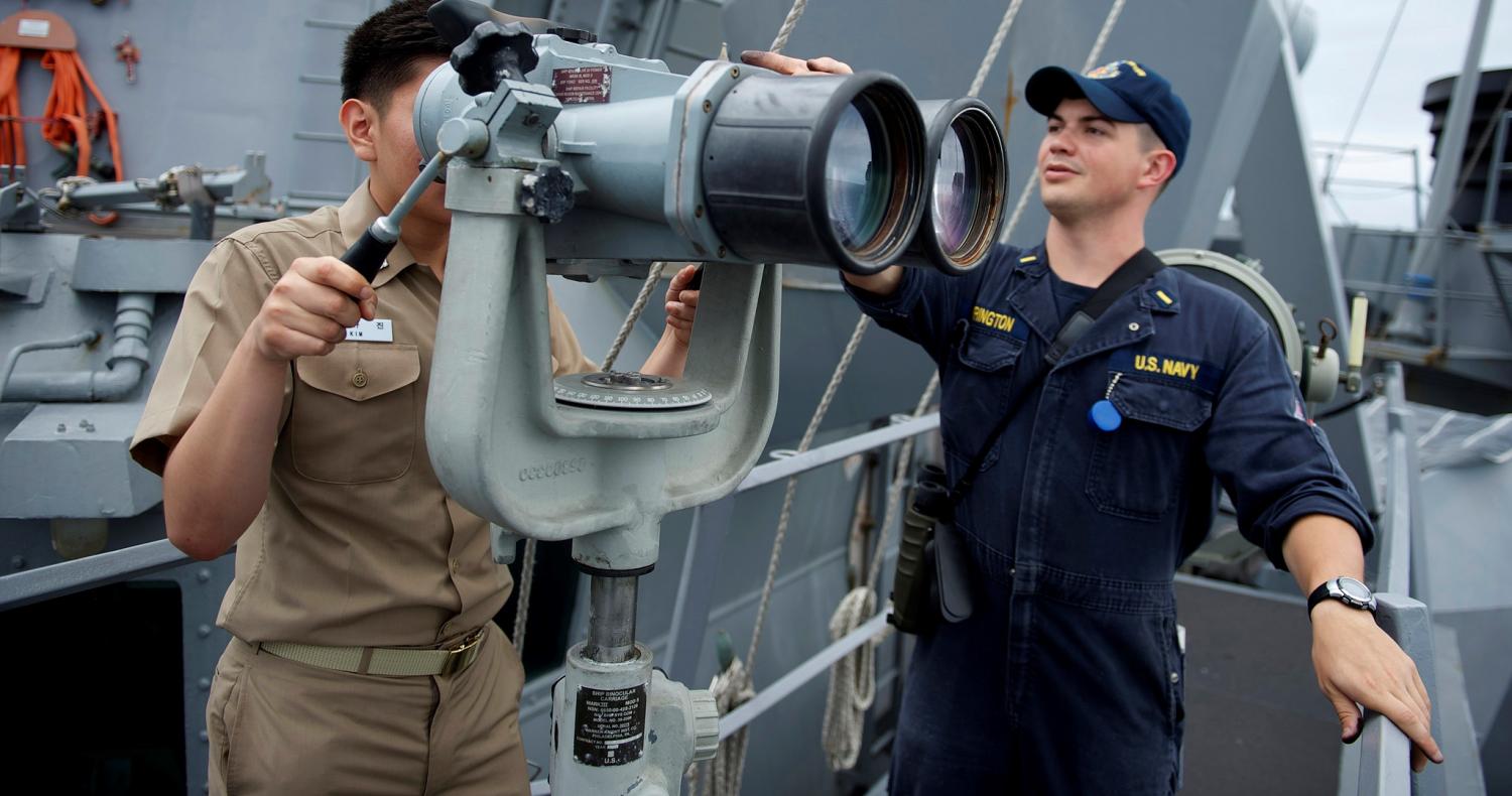 Why do US warships keep having accidents?