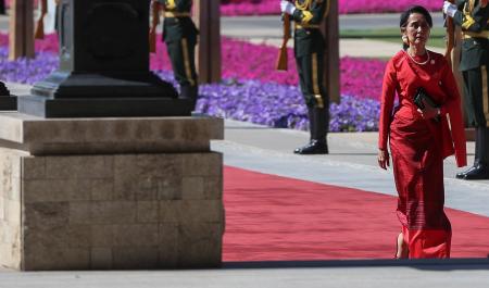 'Aung San Suu Kyi makes things worse for Rohingya'